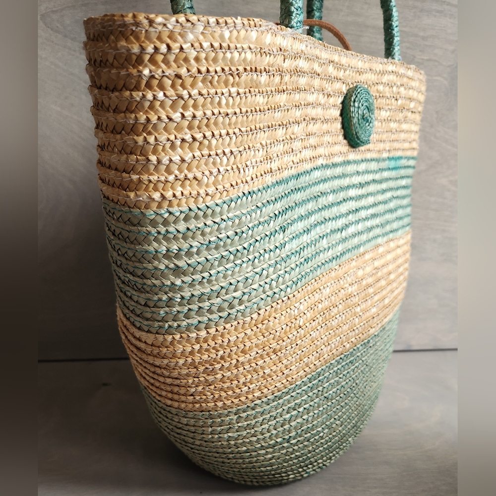 Stylish Woven Tote Bag - Tan and‎ Green - Picture 7 of 10